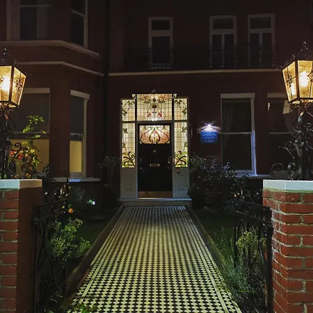 Dawson House London