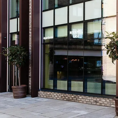 Rockwell East-tower Bridge 4* Londra
