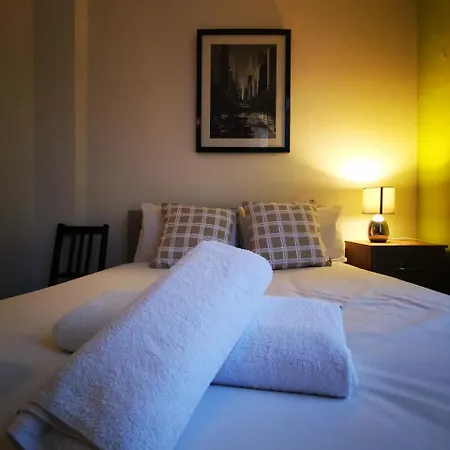 Capital Host- Apartments Euston Apartment