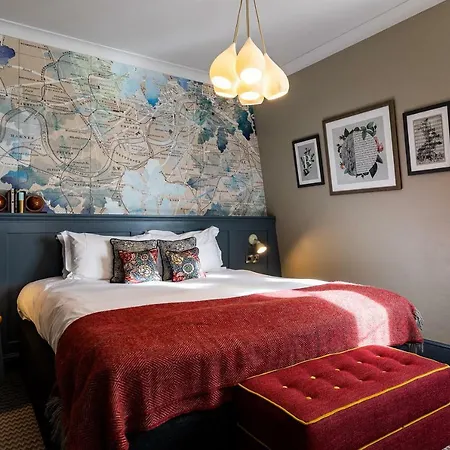 Otel The Brook 3*