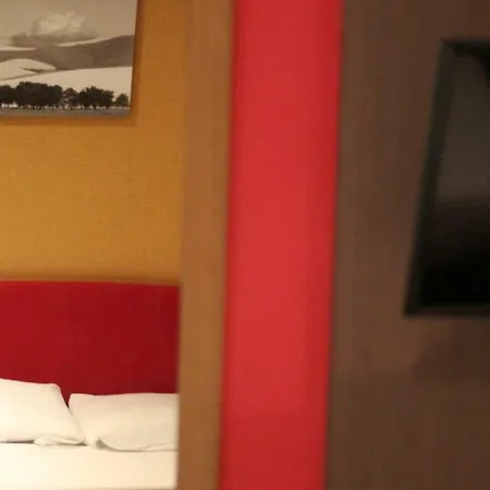 Otel The Bull And Bush Kingston 2*