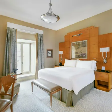The Savoy Hotel 5*