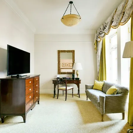 The Savoy Hotel Londra