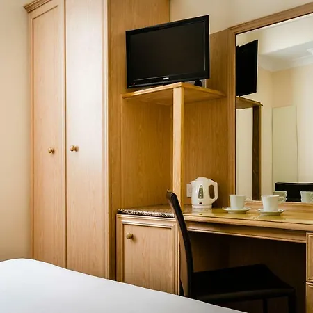 Hotel Henry Viii Londra
