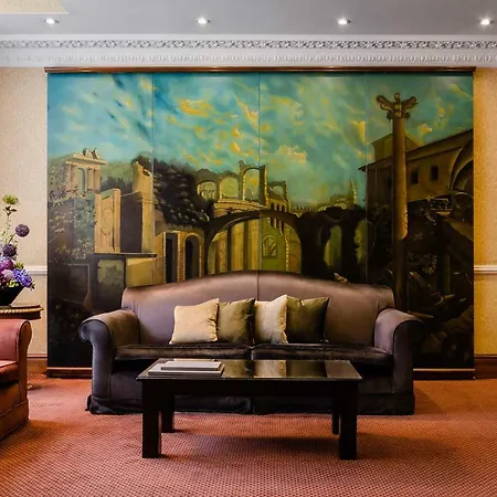 Hotel Henry Viii 4*