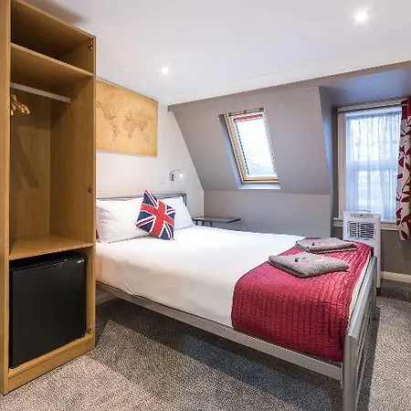 Hotel Saba 3*