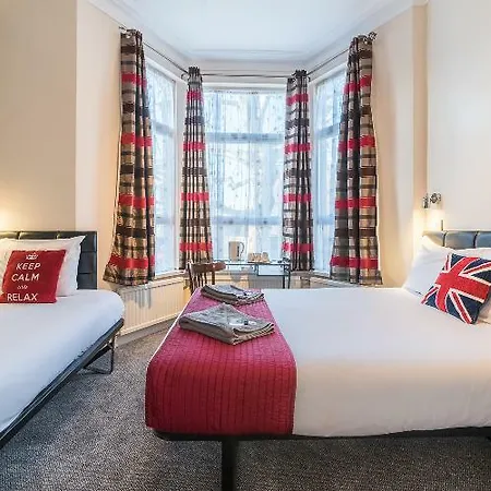 Hotel Saba 3*