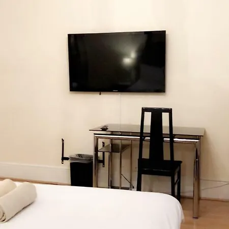 Hyde Park Residences *