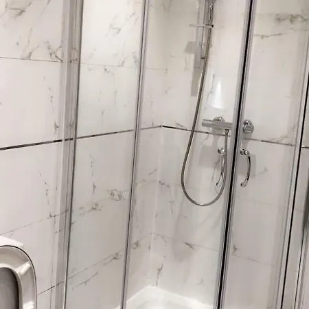 Hyde Park Residences Apartment *