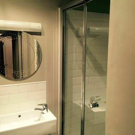 The William 3* London