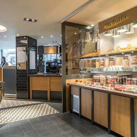 Point A Liverpool Street 3*