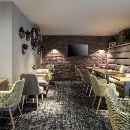 Point A Liverpool Street Hotel