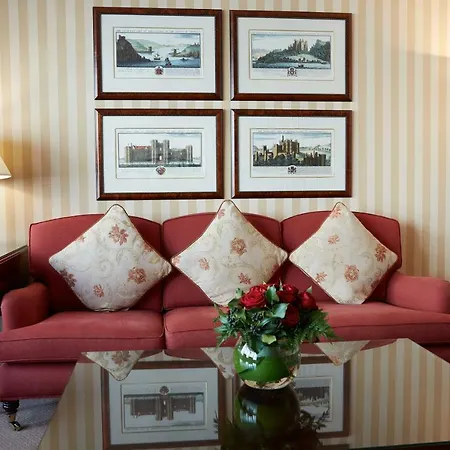 Cheval Thorney Court At Hyde Park