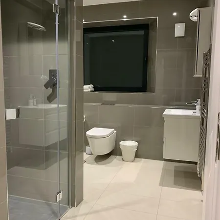 City View Guest house London