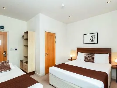 Avni Kensington 3* London