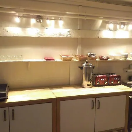 Arran House 3*