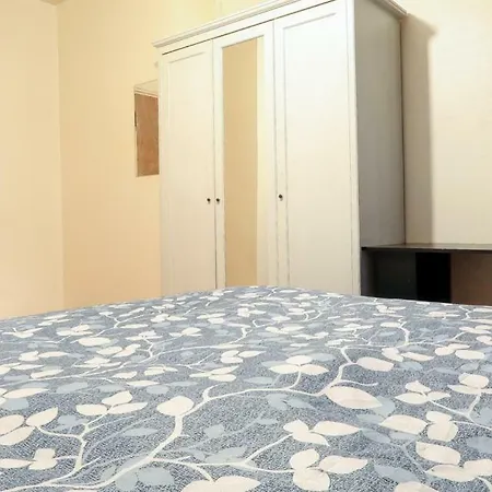 Homestay Greatorex House *