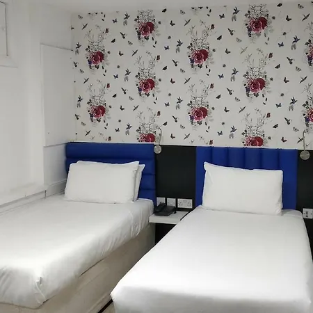 Szálloda Clapham South Dudley 2*