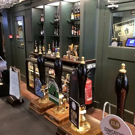 Hostel Publove @ The Steam Engine,waterloo *