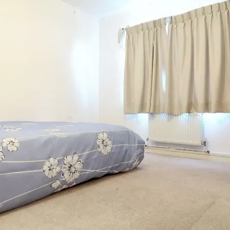 Diprose Court Homestay
