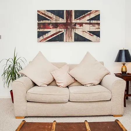 Stylish 1 Bedroom Flat In Vauxhall Apartment *