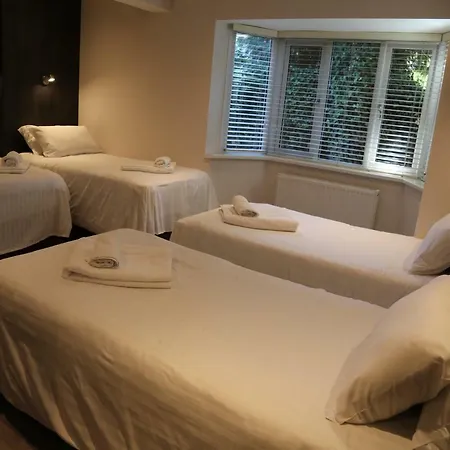 Bed & Breakfast Debden 3*