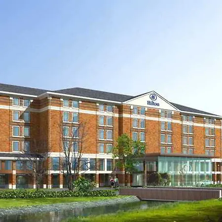 Hilton London Heathrow Airport Terminal 5 4*