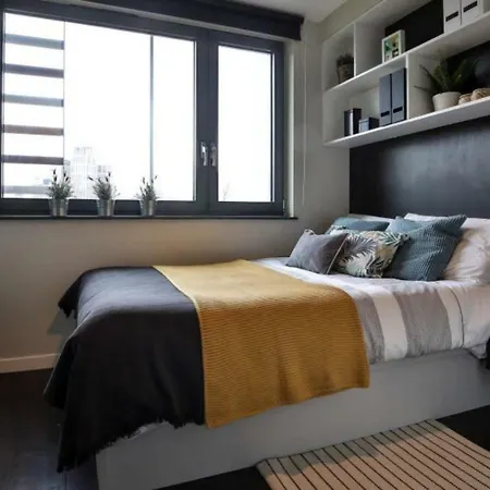 Hashtag South Bank Campus Apartment *