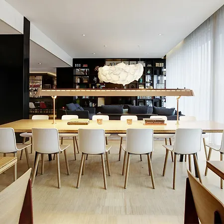 Citizenm Tower Of Hotel Londen