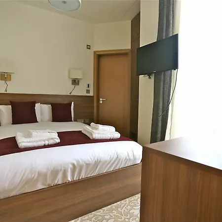 Kings Hotel