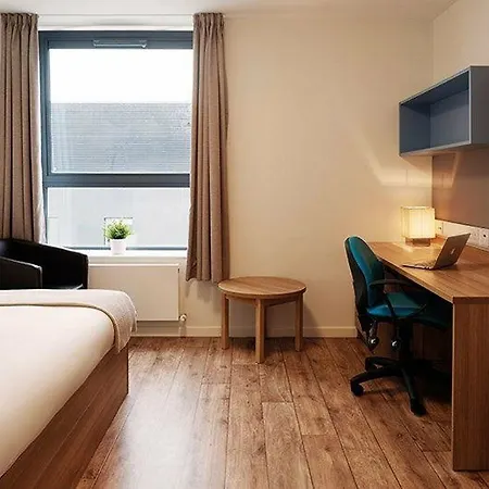 Citylivein London Aparthotel 2*