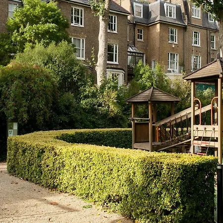 Apartahotel Europa House 4*