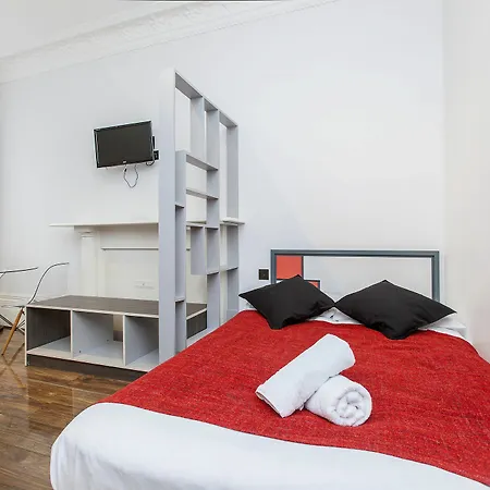The Dome Notting Hill Apartment *