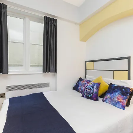 The Dome Notting Hill Apartment