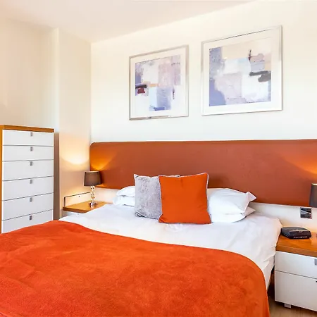 Aparthotel Roland House