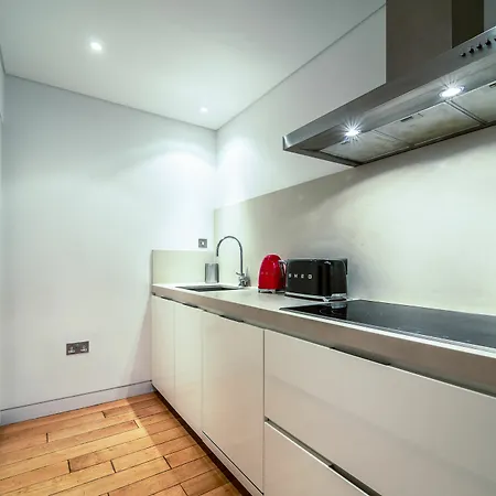 Chic Residency At Marble Arch Lejlighed London