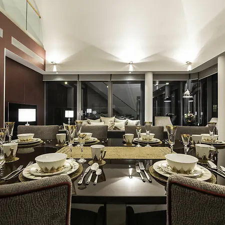 Chic Residency At Marble Arch London