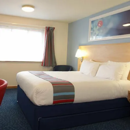 Travelodge Wembley 3*