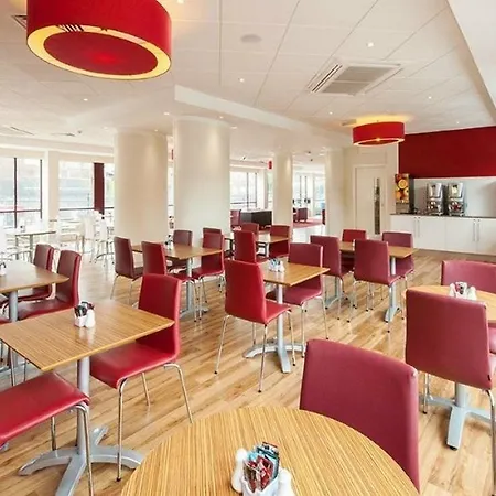Travelodge Wembley Hotel
