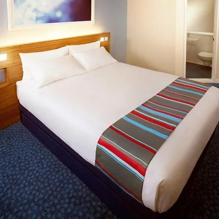 Travelodge Wembley Hotel 3*