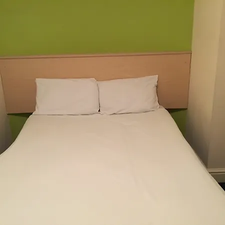 Szálloda Western Queens Crystal Palace 3*