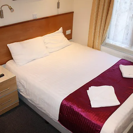 Apollo Kings Cross Hotel 3*