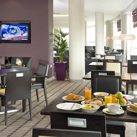 Holiday Express Greenwich By Ihg 3*