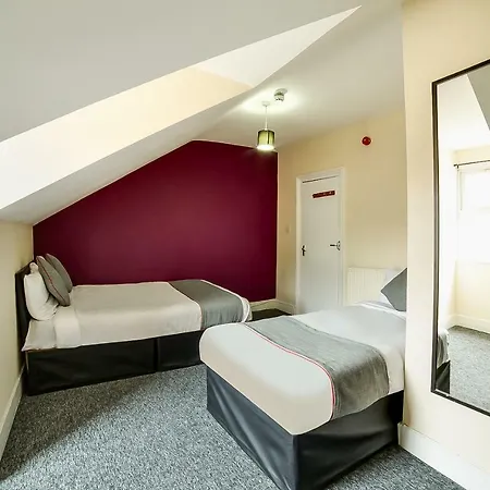 Stratford Hotel