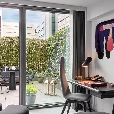 Sea Containers London