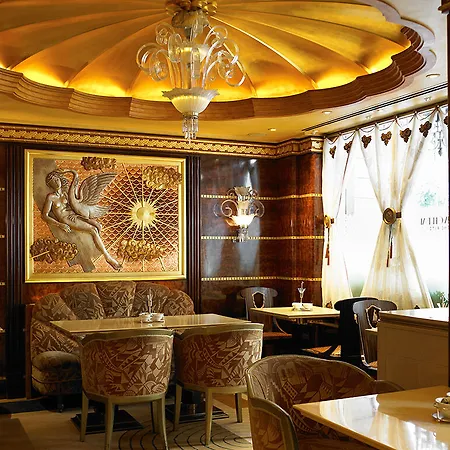 Hotel The Ritz