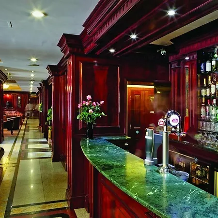 Fitzrovia Hotel 4*