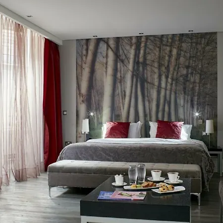 The Queens Gate 4* London