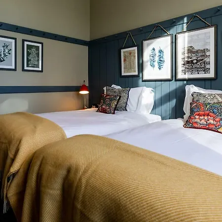 The Brook Otel