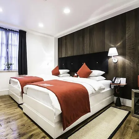 Szálloda The Whitechapel 4*